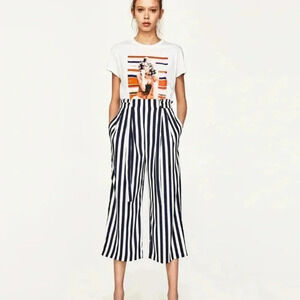Zara Paperbag Wide Leg Cropped Pant • m • Navy Stripe